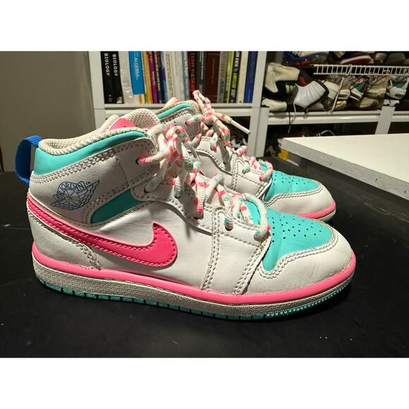 Nike Air Jordan 1 High Digital Pink Green Soar Kids size 13c - 640737-102 - Picture 1 of 8